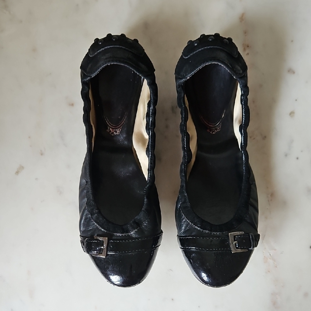 TOD'S: Black Leather Logo Buckle Ballerina Flats